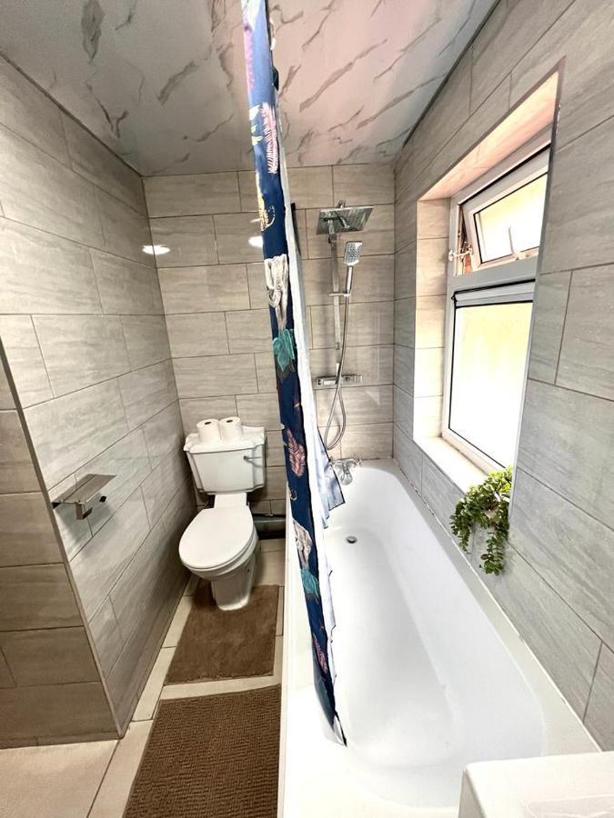 Appartamento Nines Of Elegance At Castle Road Birmingham Esterno foto