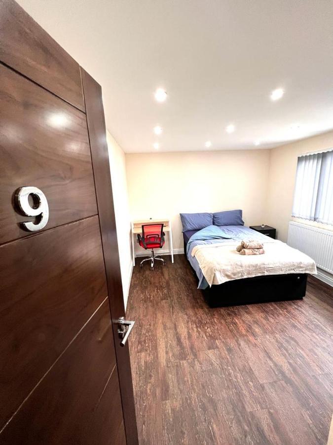 Appartamento Nines Of Elegance At Castle Road Birmingham Esterno foto